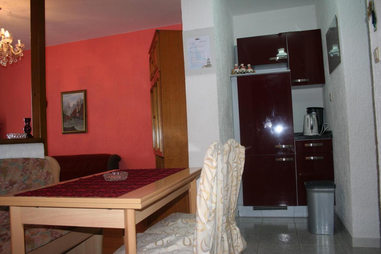 Apartmani Jankov คิร์ก ภายนอก รูปภาพ