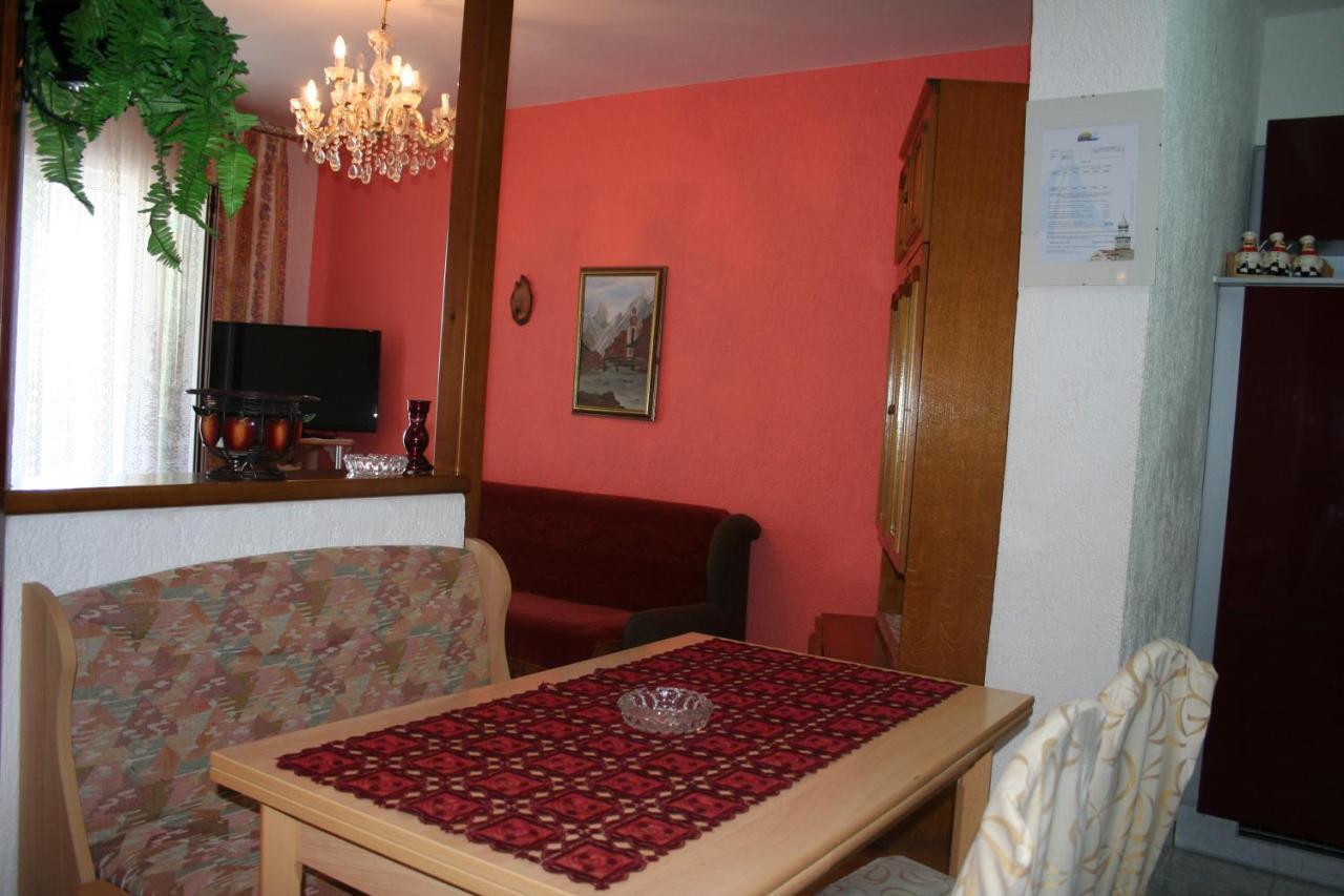 Apartmani Jankov คิร์ก ภายนอก รูปภาพ